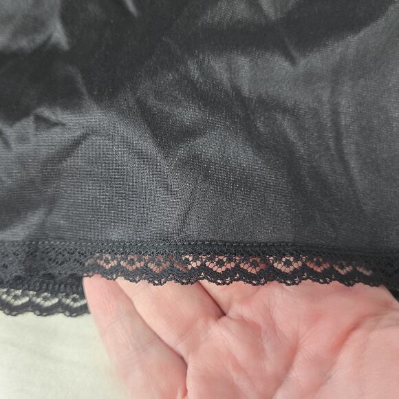 Vanity Fair Slip Skirt Medium 28" 100% Nylon Black Vintage New Deadstock Petti - Picture 5 of 7